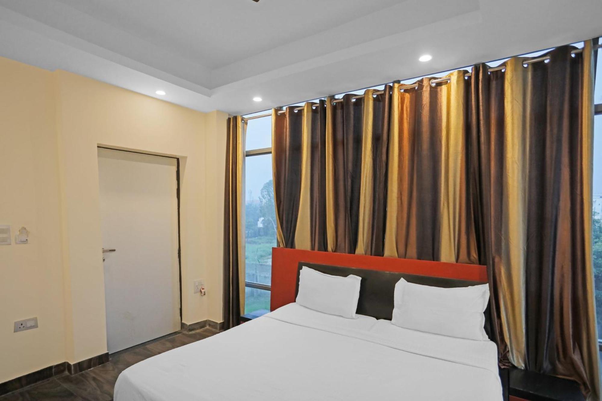 Hotel O Heart Beat Hotel เกรทเตอร์นอยดา ภายนอก รูปภาพ