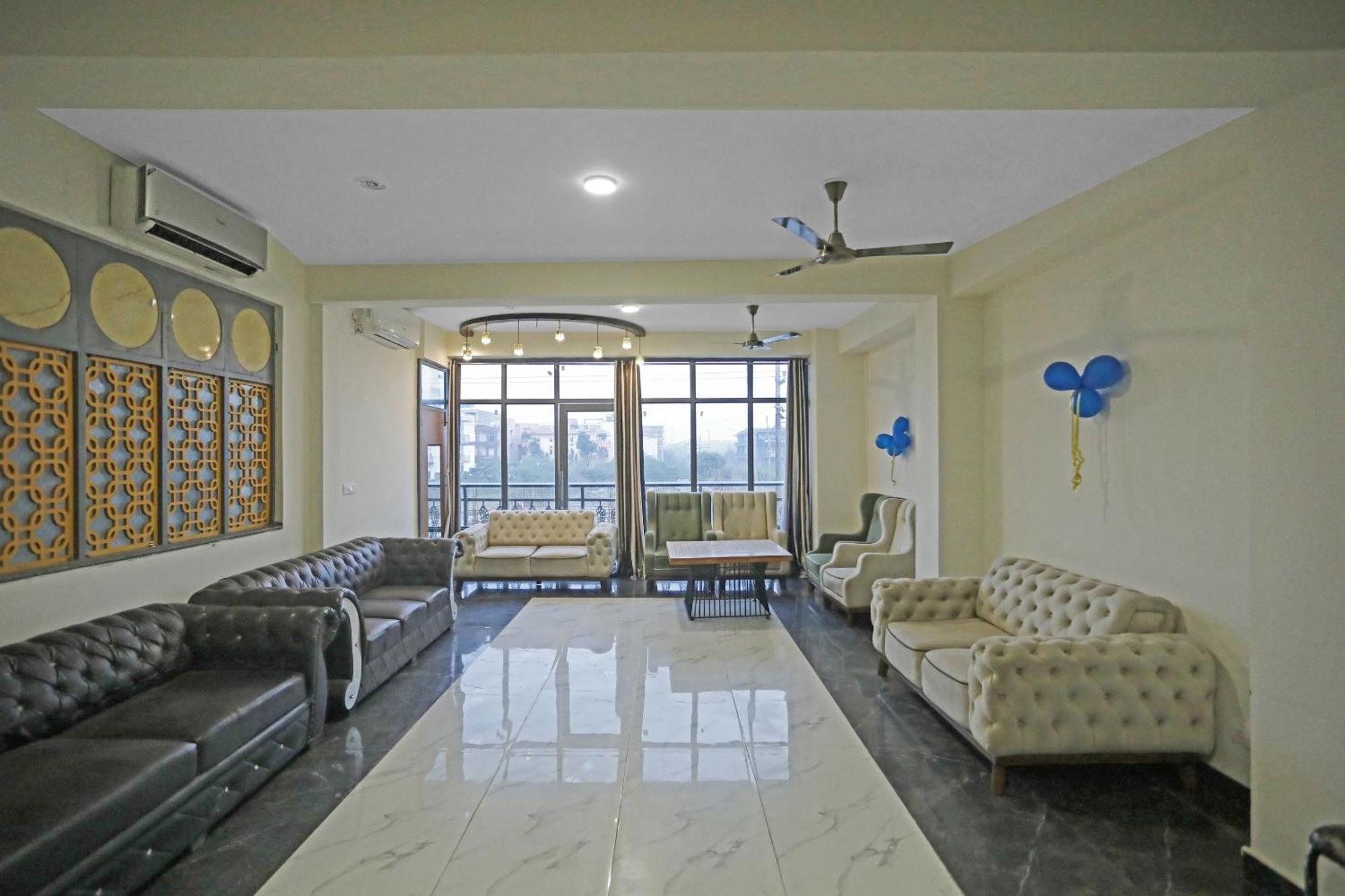 Hotel O Heart Beat Hotel เกรทเตอร์นอยดา ภายนอก รูปภาพ